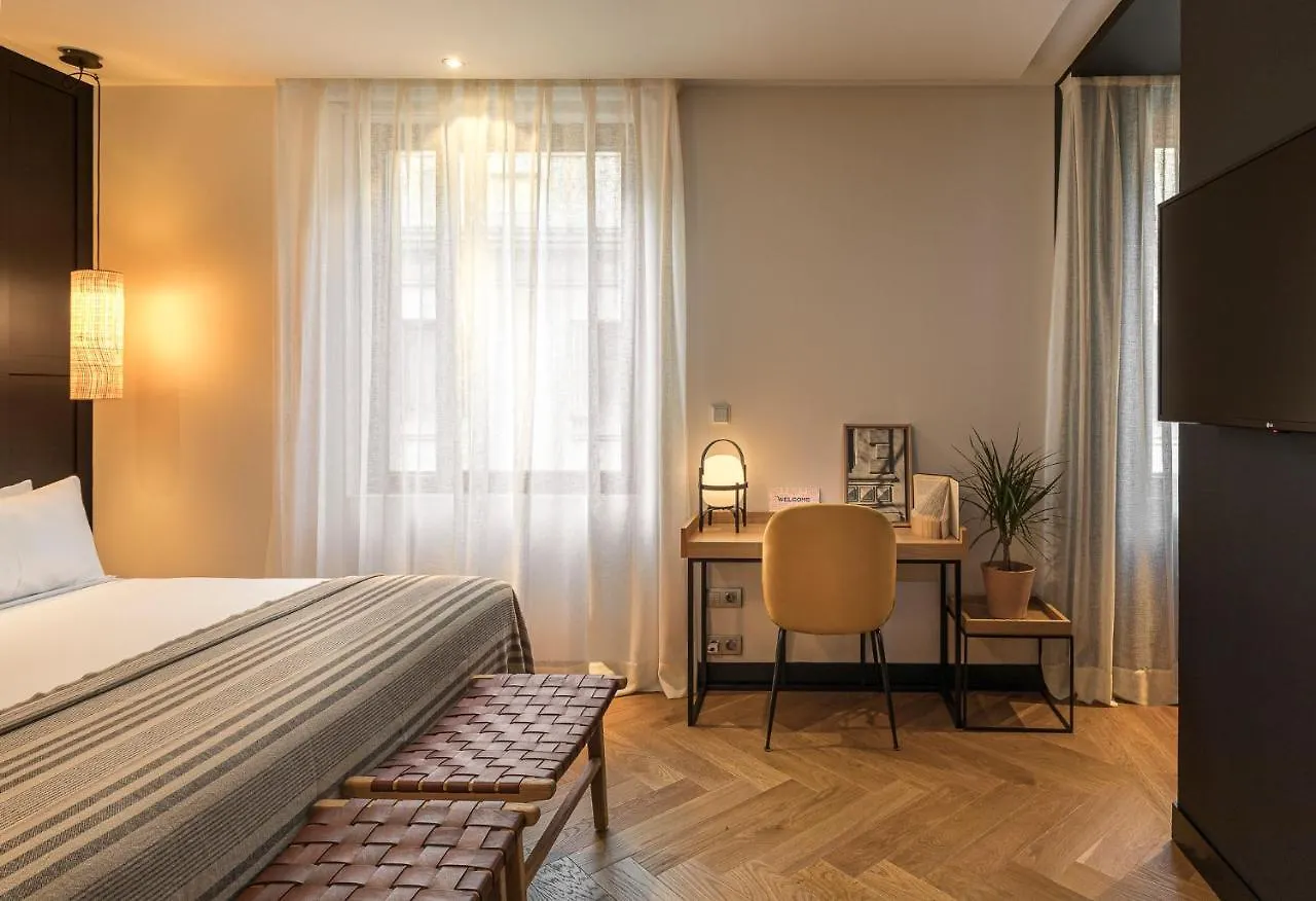Hotel Casa Sagnier Barcelona 5*,  Spain